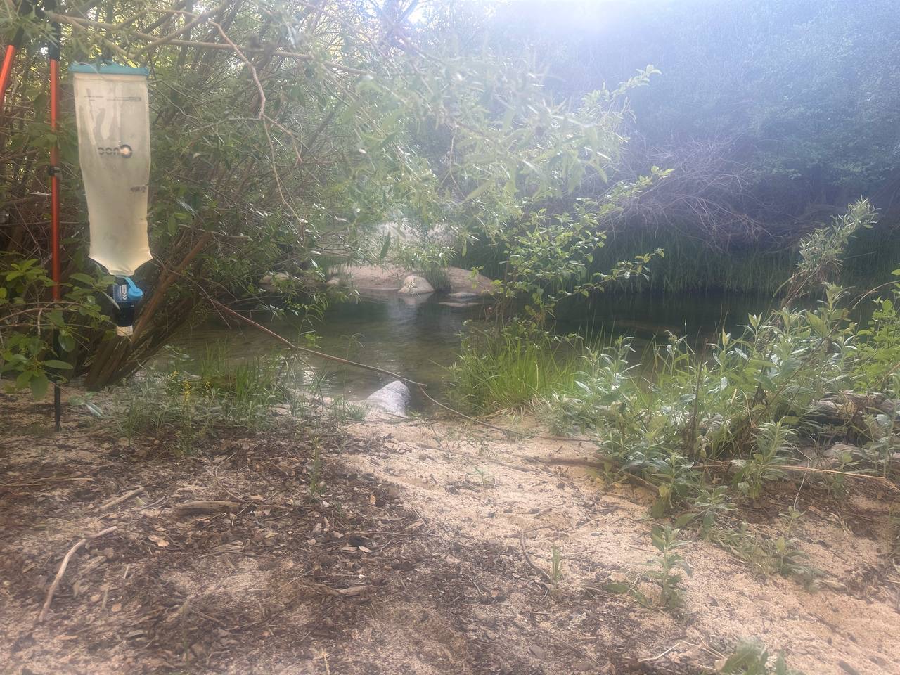 Water bag gravity filter